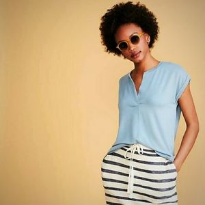 Lou&Grey Sz XS Steel Blue Signaturesoft Split Neck